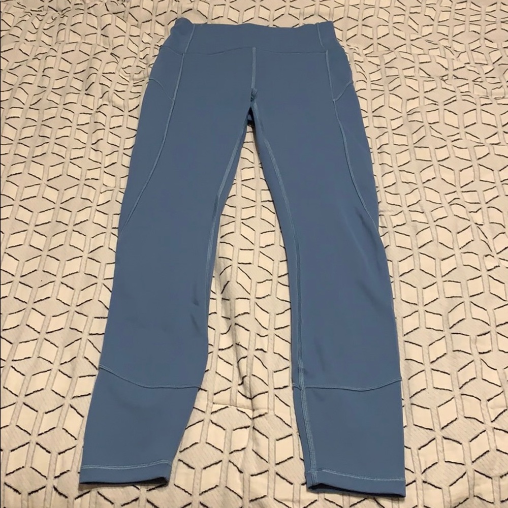 Lululemon in movement leggings